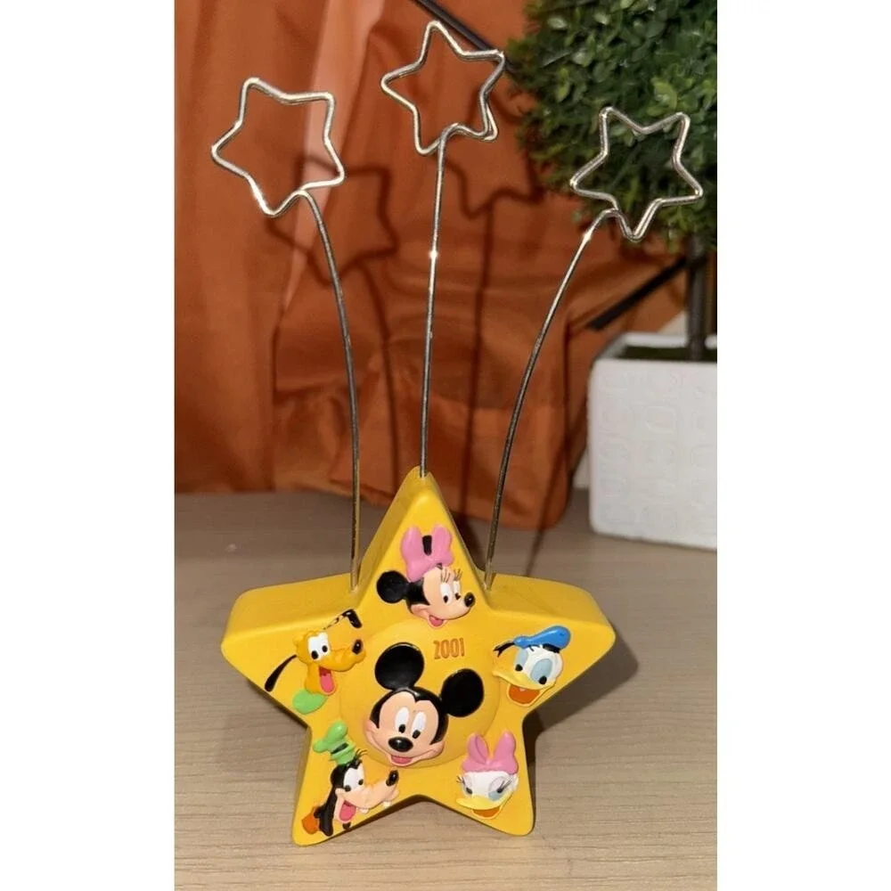 2001 Hallmark Walt's 100th Disney Mickey & Pals Star 3D Photo Holder